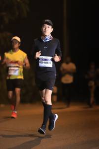 BIB: 40905
                            <button type="button" onclick="openModal(7559443)" class="btn btn-primary btn-sm float-right btn-popup" data-toggle="modal" data-target=".modal-high-quality">
                        <i class="fas fa-shopping-cart"></i> Add to Cart
                    </button>
                                            <button type="button" onclick="isThisMe(7559443, true)" class="btn btn-success btn-sm float-right btn-popup btn-isme hidden" data-toggle="tooltip" data-placement="bottom" title="นี่คือรูปของคุณใช่ไหม คลิกที่นี่เพื่อเอาเข้าอัลบั้ม">
                        <i class="fas fa-plus"></i> Add to album
                    </button>
                    <button type="button" onclick="isThisMe(7559443, false)" class="btn btn-warning btn-sm float-right btn-popup btn-isnotme hidden">
                        <i class="fas fa-ban"></i> Remove from album
                    </button>